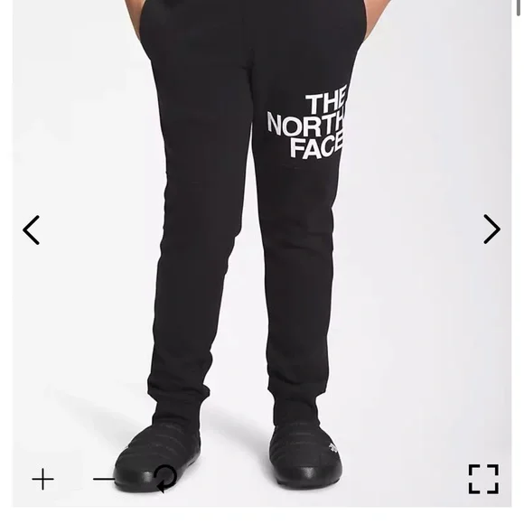 NEW THE NORTH FACE Boys Black Camp Fleece Jogger Pants Athletic Comfy Bottoms - Picture 11 of 15